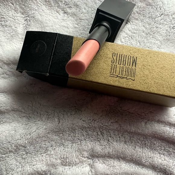 Mac cosmetics Robert Lee Morris mattene lipstick Lychee - Picture 6 of 8